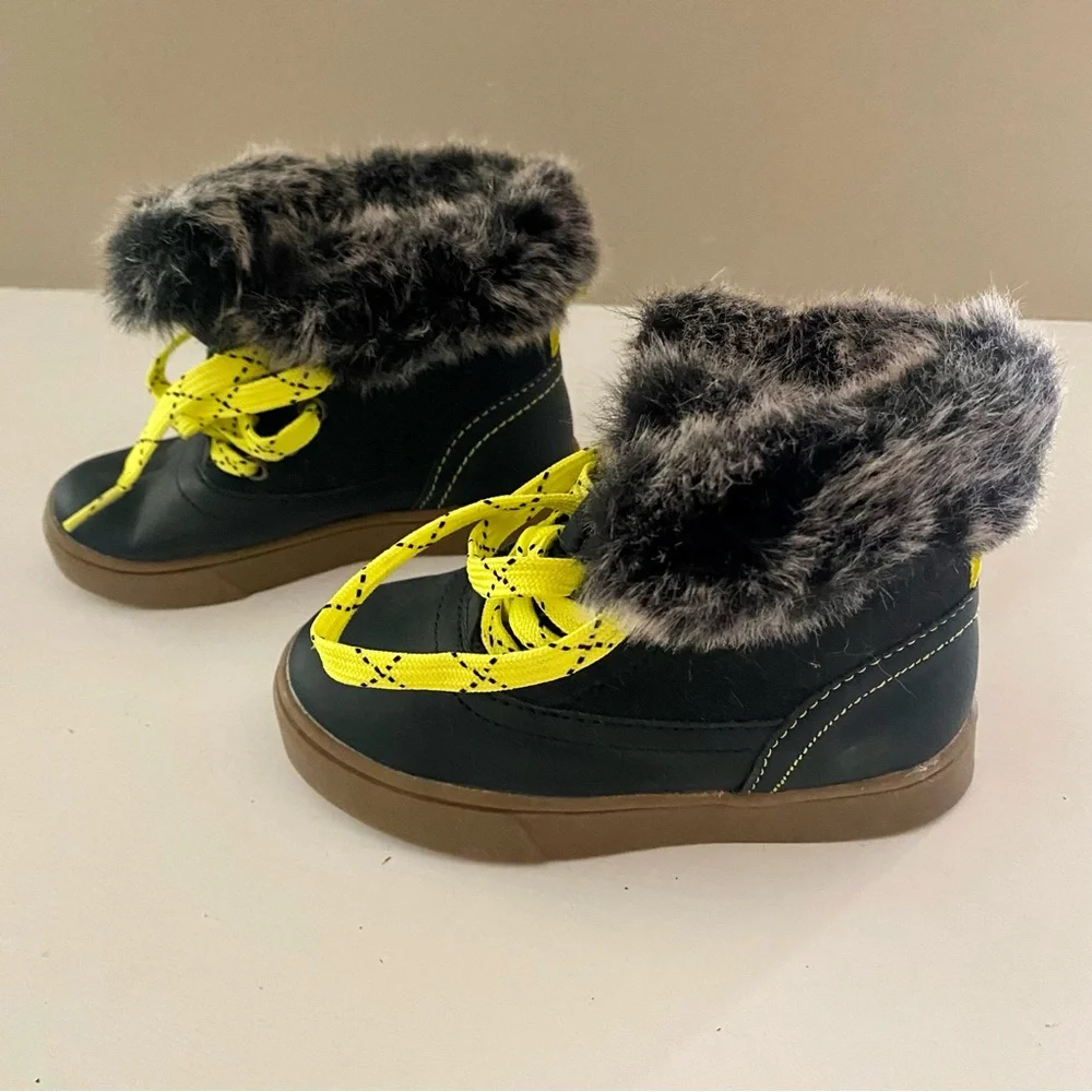 Cat & Jack Kalvin Faux Fur Boots